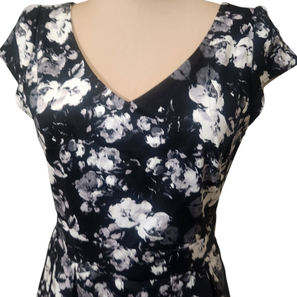 IXIA🔖NWT! Black & White Floral Print Retro 1950s Fit & Flare Dress - Size L - Picture 6 of 14